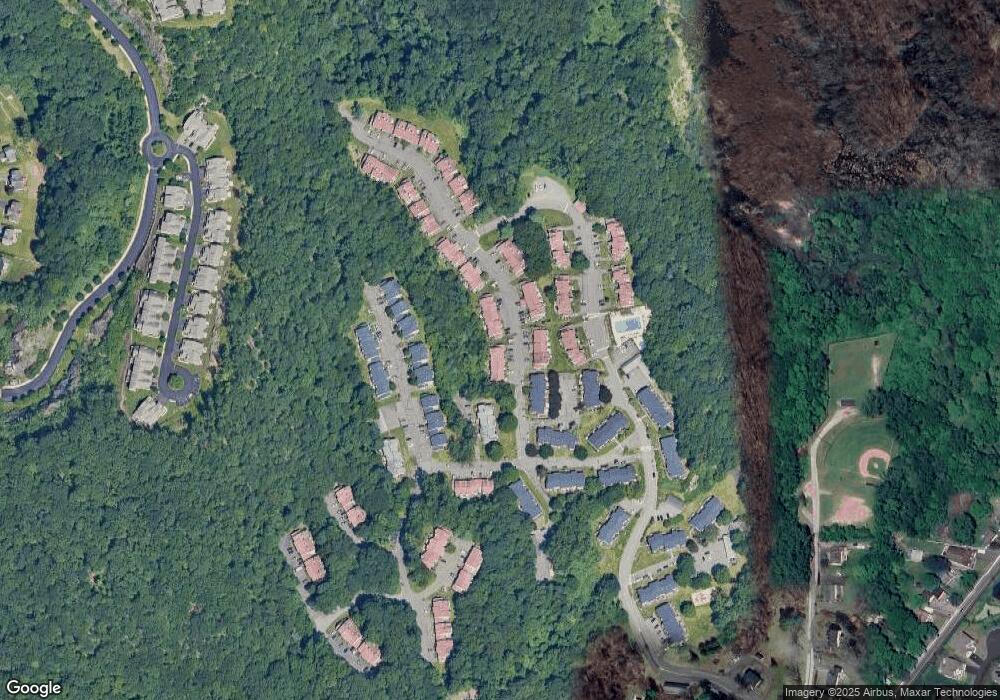 24 Deer Run, Bethel, CT 06801 - photo 1