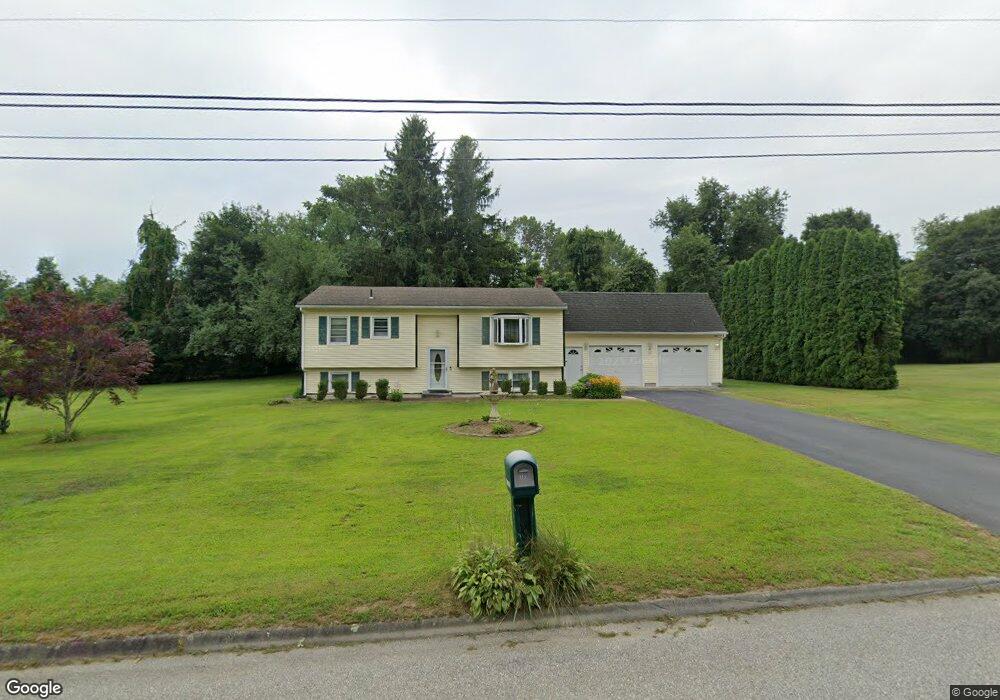 13 Park Rd, Plainfield, CT 06374 - photo 1