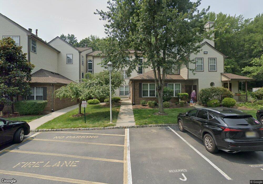 6261 Cedar Ct unit 6261, Monmouth Junction, NJ 08852 - photo 1