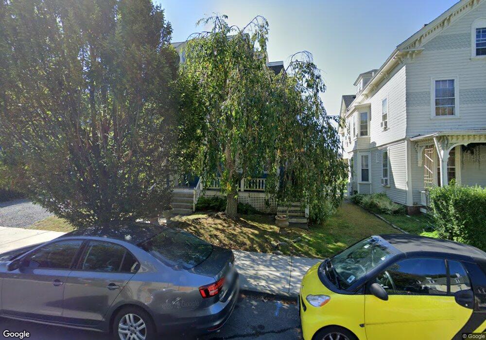 17 Ayrault St, Newport, RI 02840 - photo 1