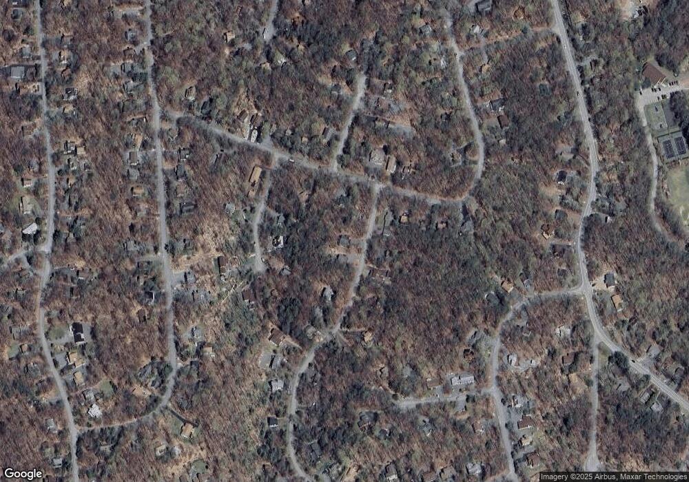 379 Underwood Ln, Hamlin, PA 18427 - photo 1