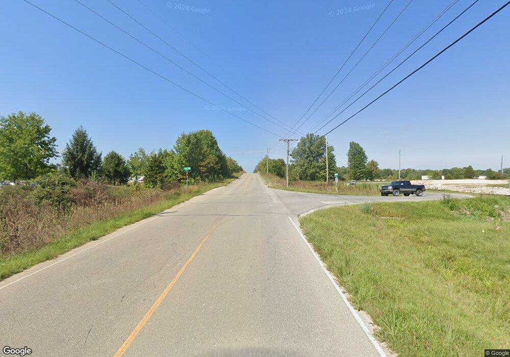 W Deaver Rd, Columbus, IN 47201 - photo 1