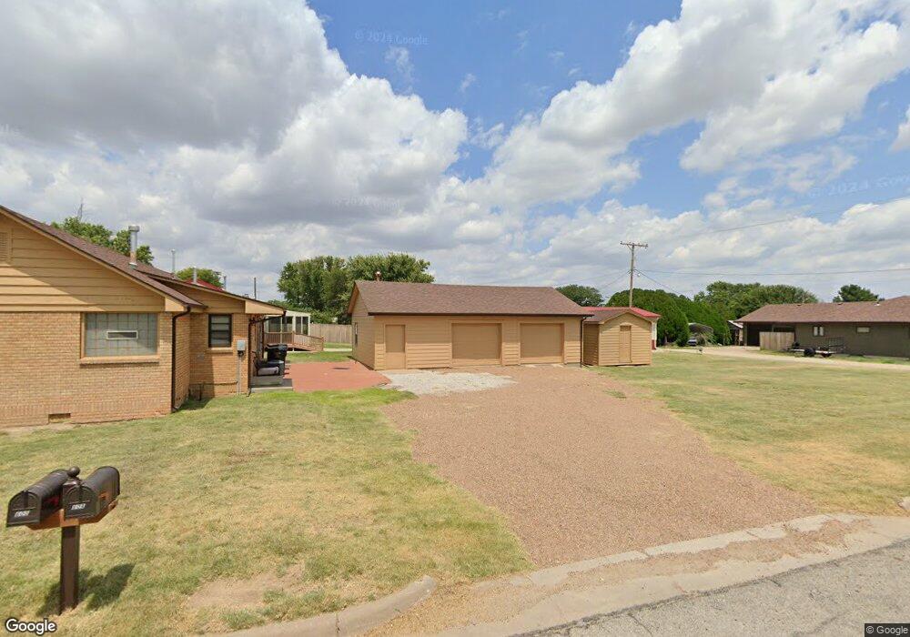622 Chase Ave, Wakeeney, KS 67672 - photo 1