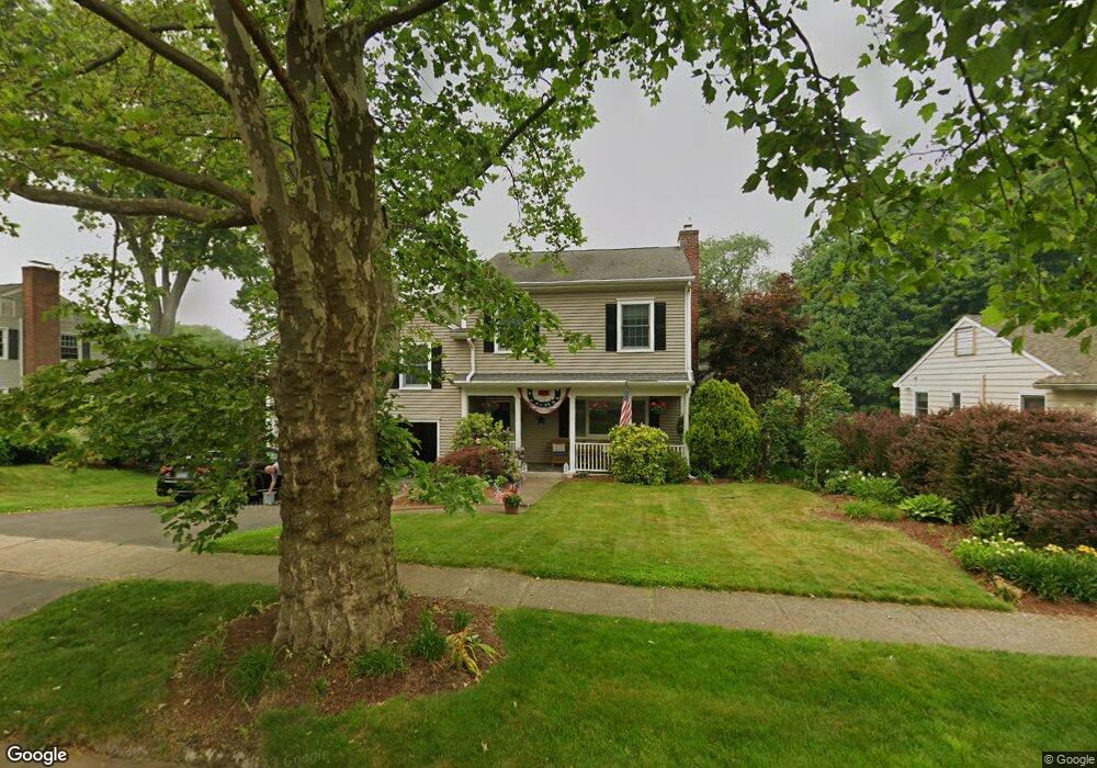 2131 Mill Plain Rd, Fairfield, CT 06824 - photo 1