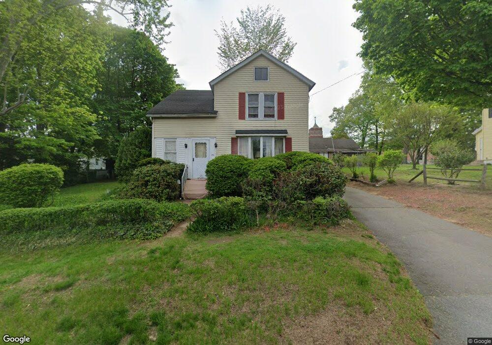 73 Chestnut St, West Springfield, MA 01089 - photo 1