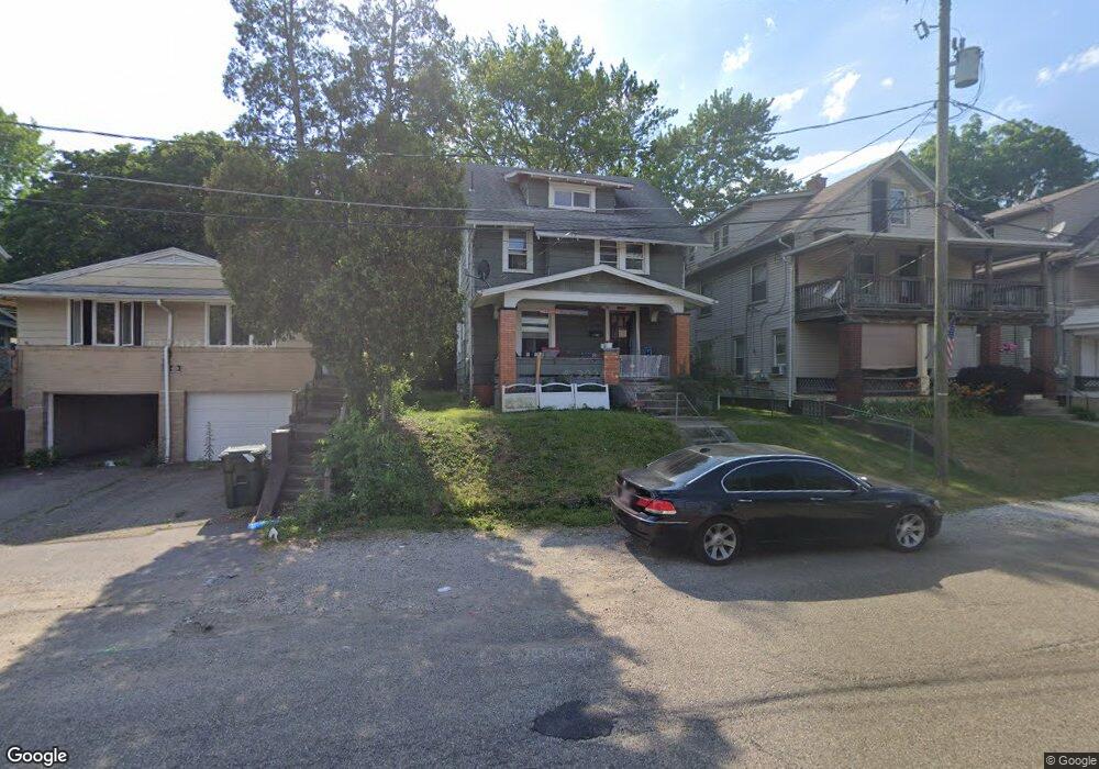 717 Wertz Ave SW, Canton, OH 44710 - photo 1