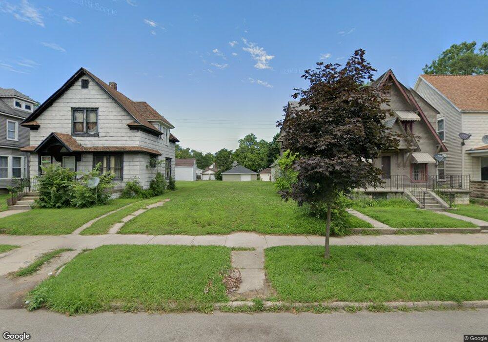 908 Harrison St, Elkhart, IN 46516 - photo 1