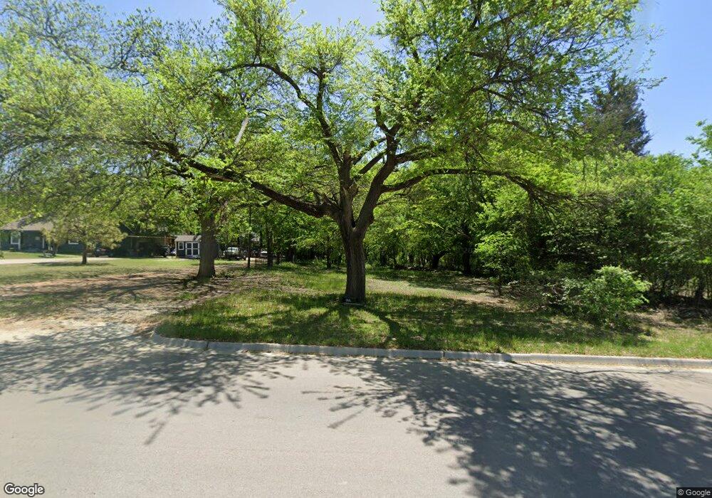 418 E 1st St, Weatherford, TX 76086 - photo 1