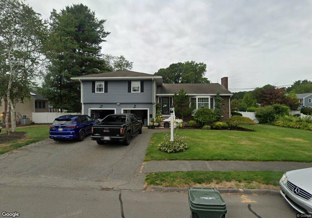 24 Longbow Rd, Danvers, MA 01923 - photo 1