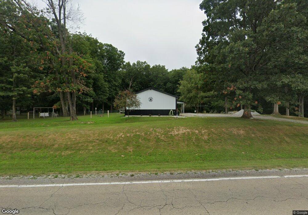 7296 State Route 161 Extension, Iuka, IL 62849 - photo 1