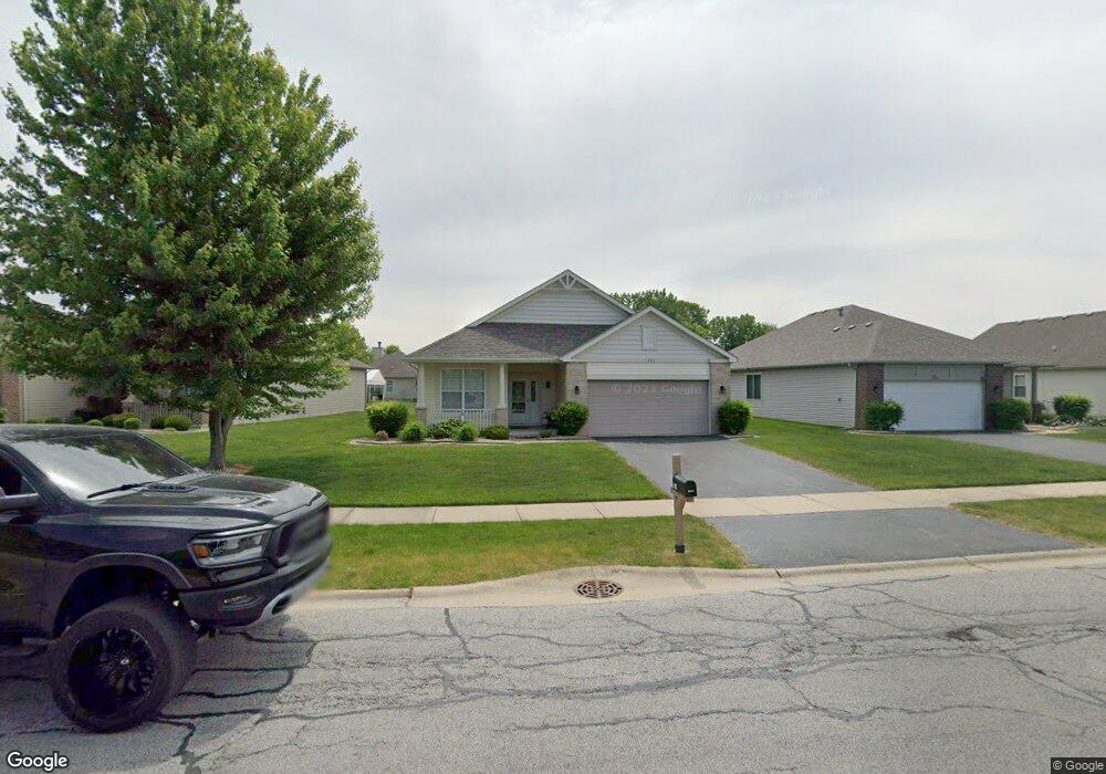 1092 Flagstone Dr, Dyer, IN 46311 - photo 1