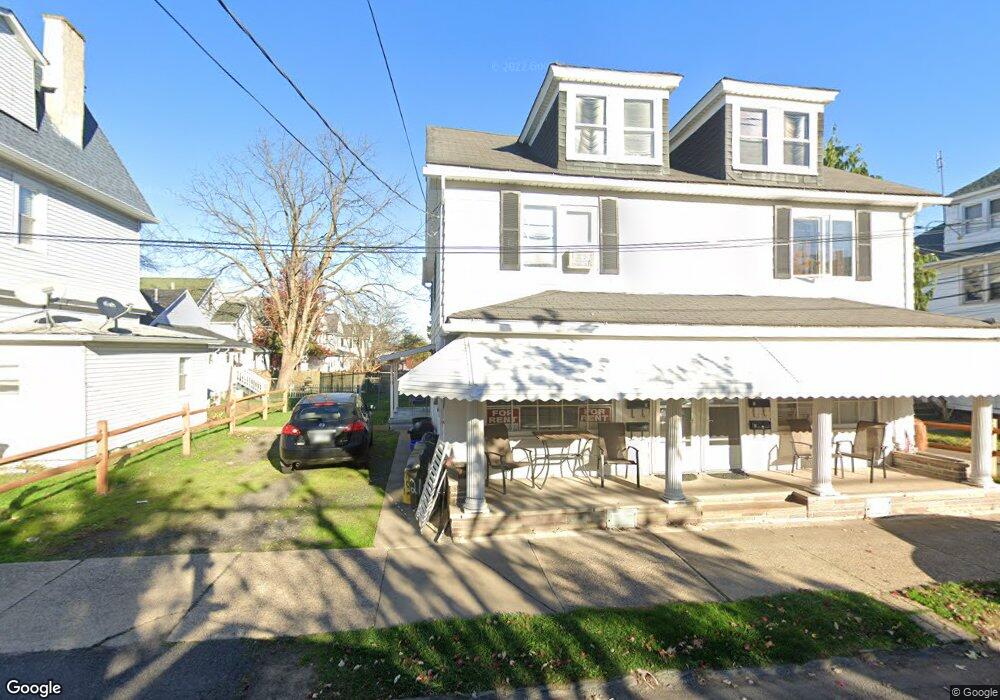 619 S Walnut St, Nanticoke, PA 18634 - photo 1