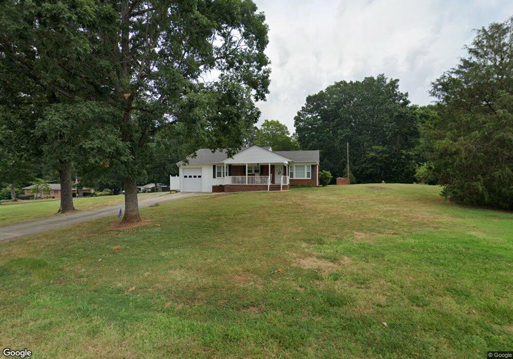 1442 Westchapel Rd, Asheboro, NC 27205 - photo 1