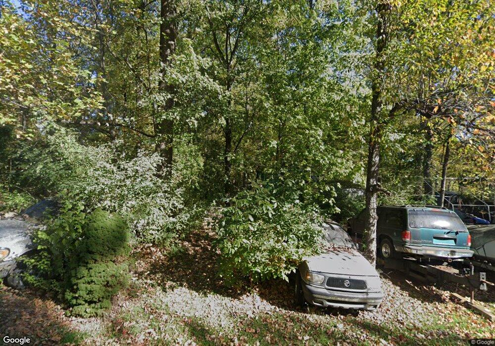 642 Frontier Dr, Bunker Hill, WV 25413 - photo 1