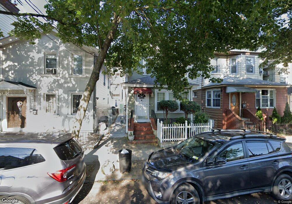 87-41 110th St unit 1st Fl, Richmond Hill, NY 11418 - photo 1