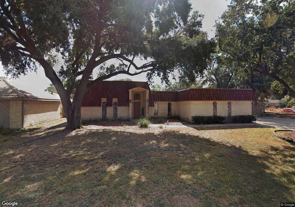 6011 Long Leaf Dr, Houston, TX 77088 - photo 1