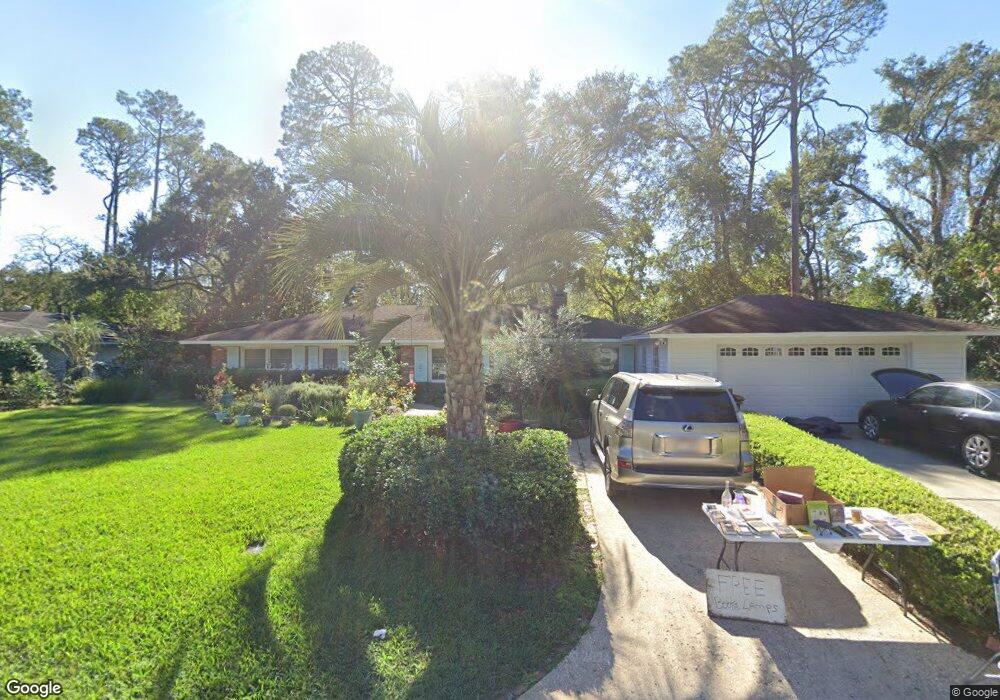 110 Coke St, Saint Simons Island, GA 31522 - photo 1