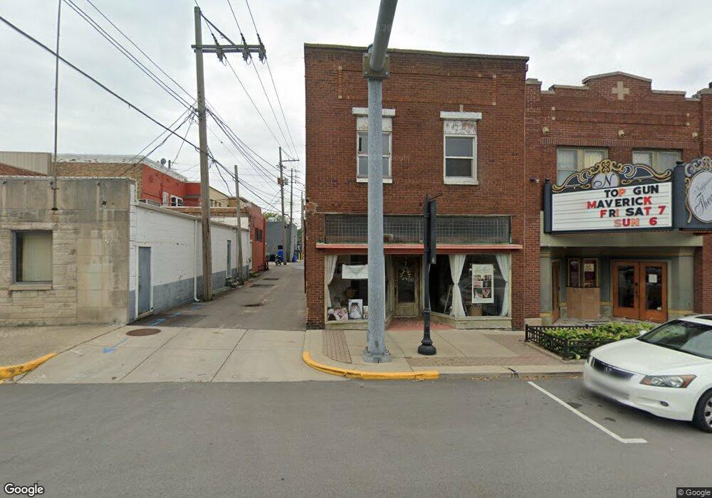 152 N Main St unit B, Nappanee, IN 46550 - photo 1