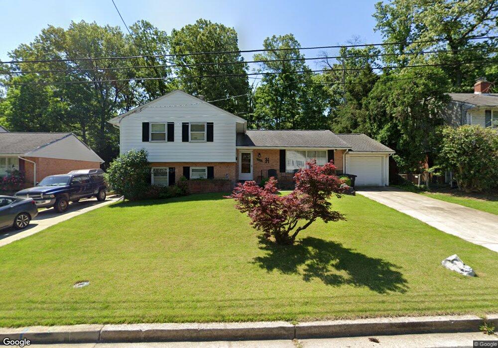 3105 Chapel View Dr, Beltsville, MD 20705 - photo 1