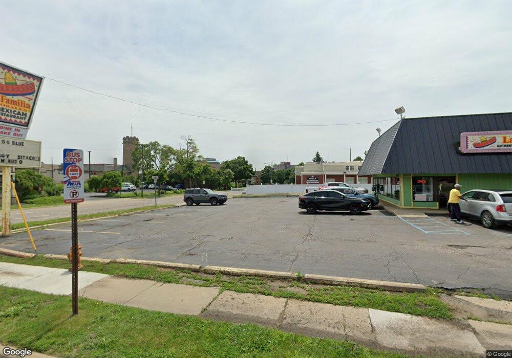 219 W 5th Ave unit 1, Flint, MI 48503 - photo 1