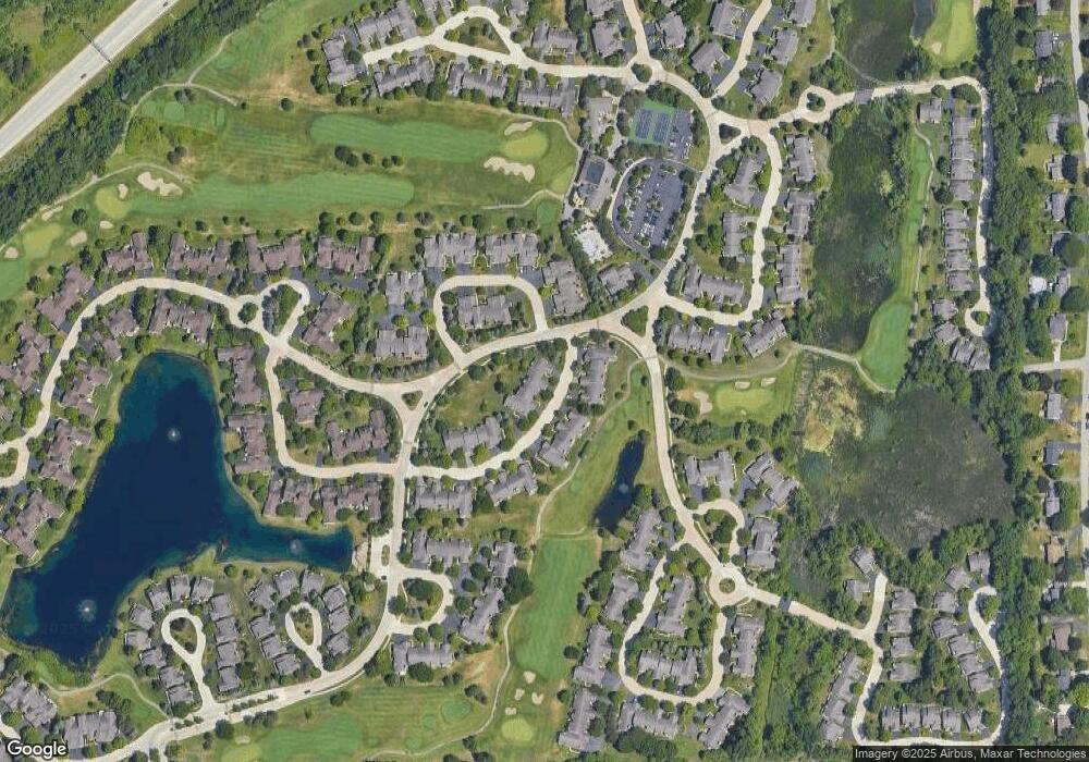 851 Edgemont Run, Bloomfield Hills, MI 48304 - photo 1