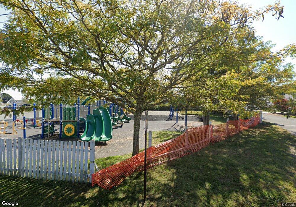 135 Pond St, West Dennis, MA 2670 - photo 1