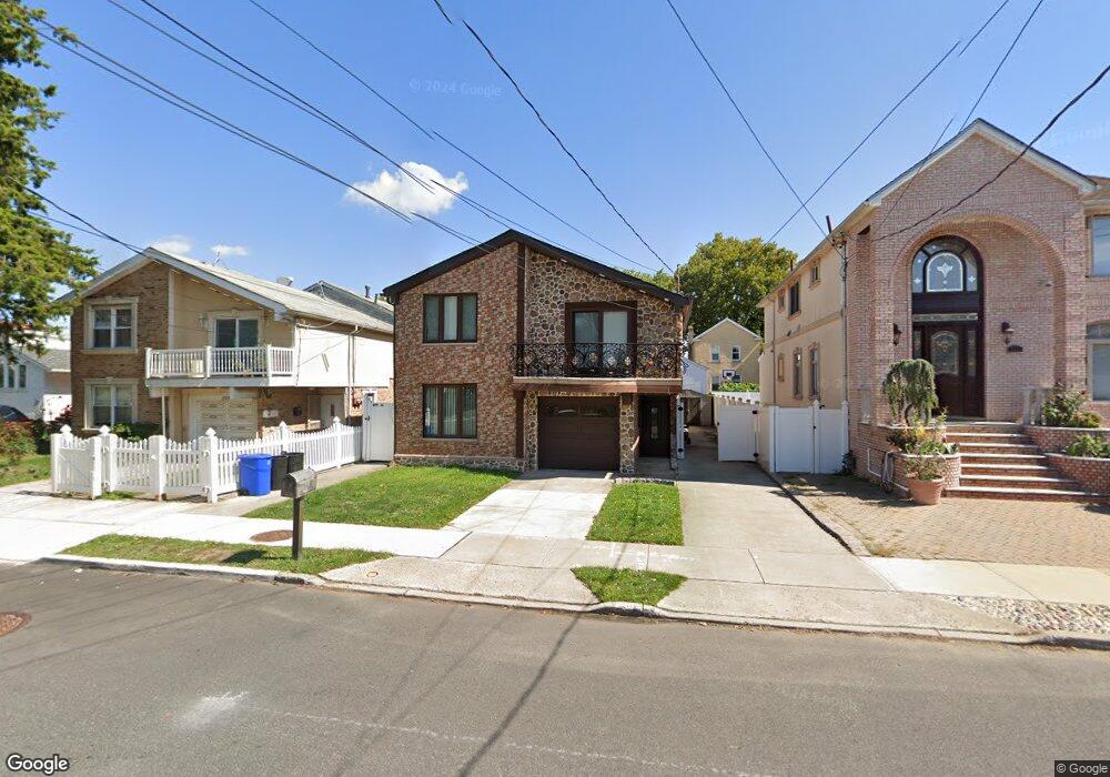 297 Norway Ave, Staten Island, NY 10305 - photo 1