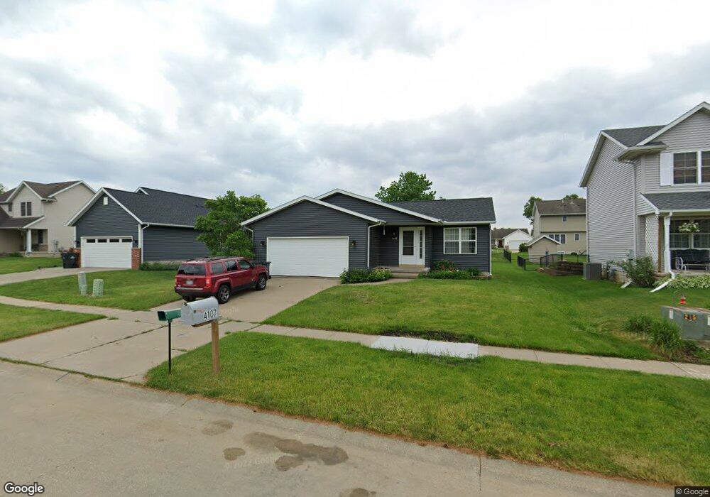 4107 M Ave NW, Cedar Rapids, IA 52405 - photo 1