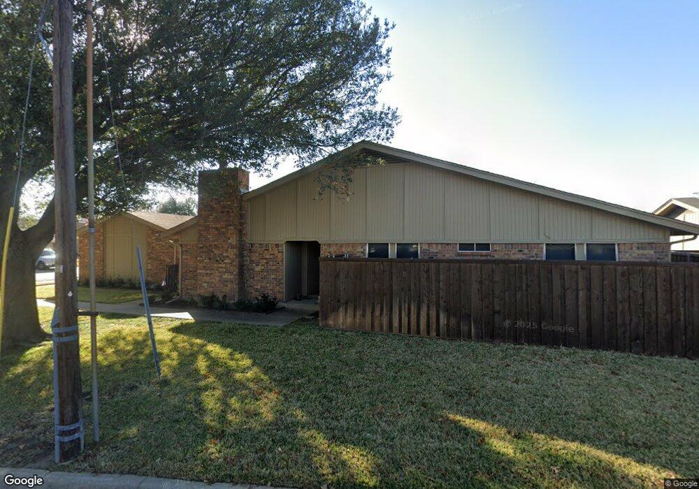 835 Shady Glen Ln, Bedford, TX 76021 - photo 1