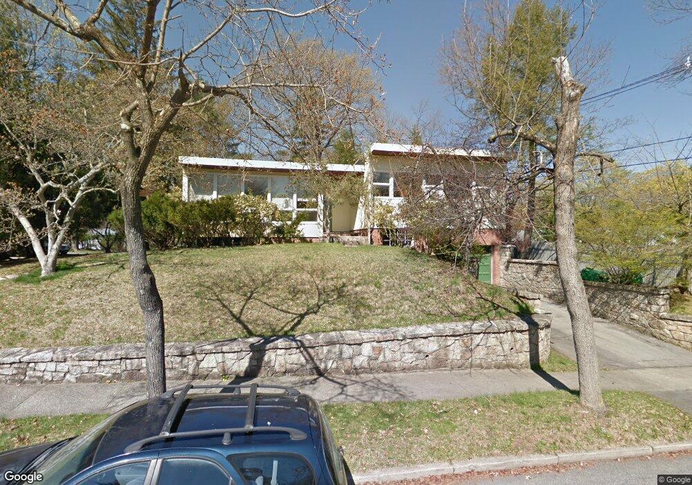 14 Gaskin Rd, Poughkeepsie, NY 12601 - photo 1