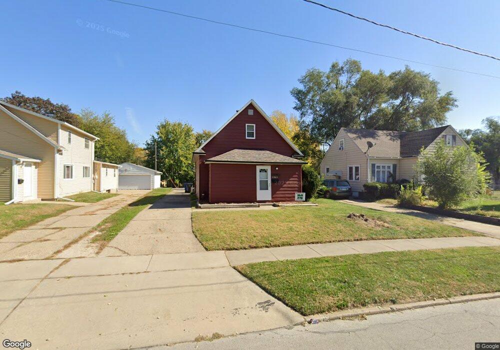 3205 Oxford St, Des Moines, IA 50313 - photo 1