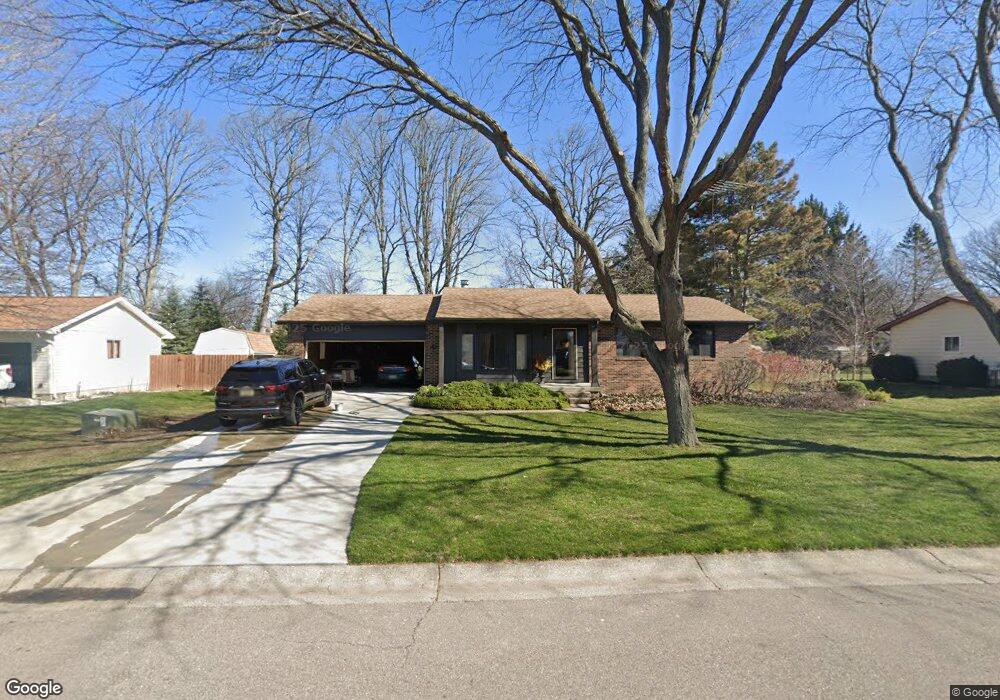 9404 Woodside Trail, Swartz Creek, MI 48473 - photo 1