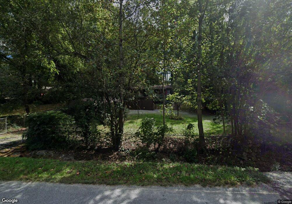 560 Waddell Dr, Hendersonville, NC 28792 - photo 1