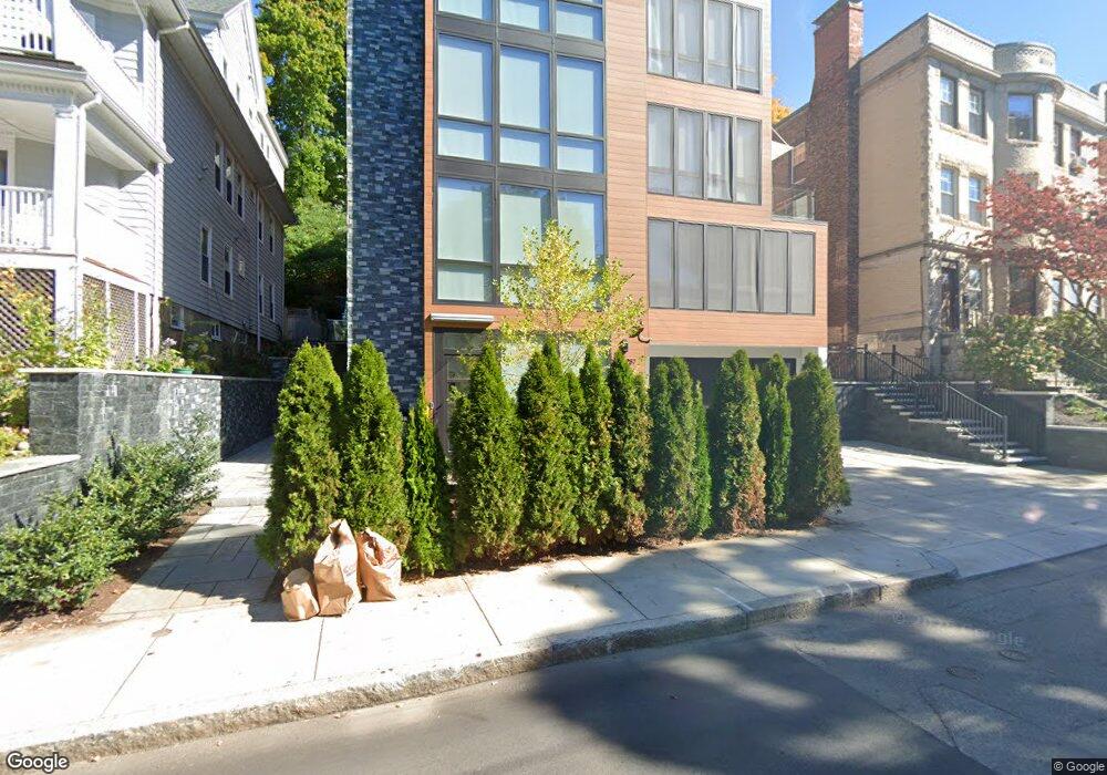 291 Tappan St unit 291, Brookline, MA 02445 - photo 1