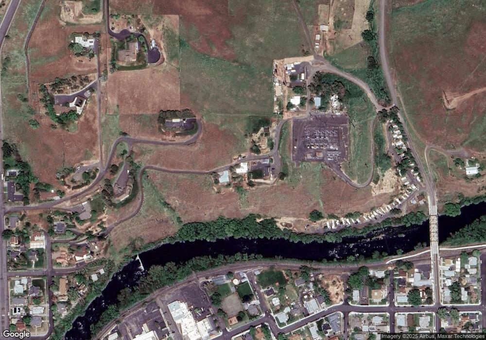 406 NE Ellis Place, Pendleton, OR 97801 - photo 1