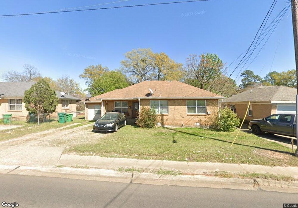 2112 N Robison Rd, Texarkana, TX 75501 - photo 1