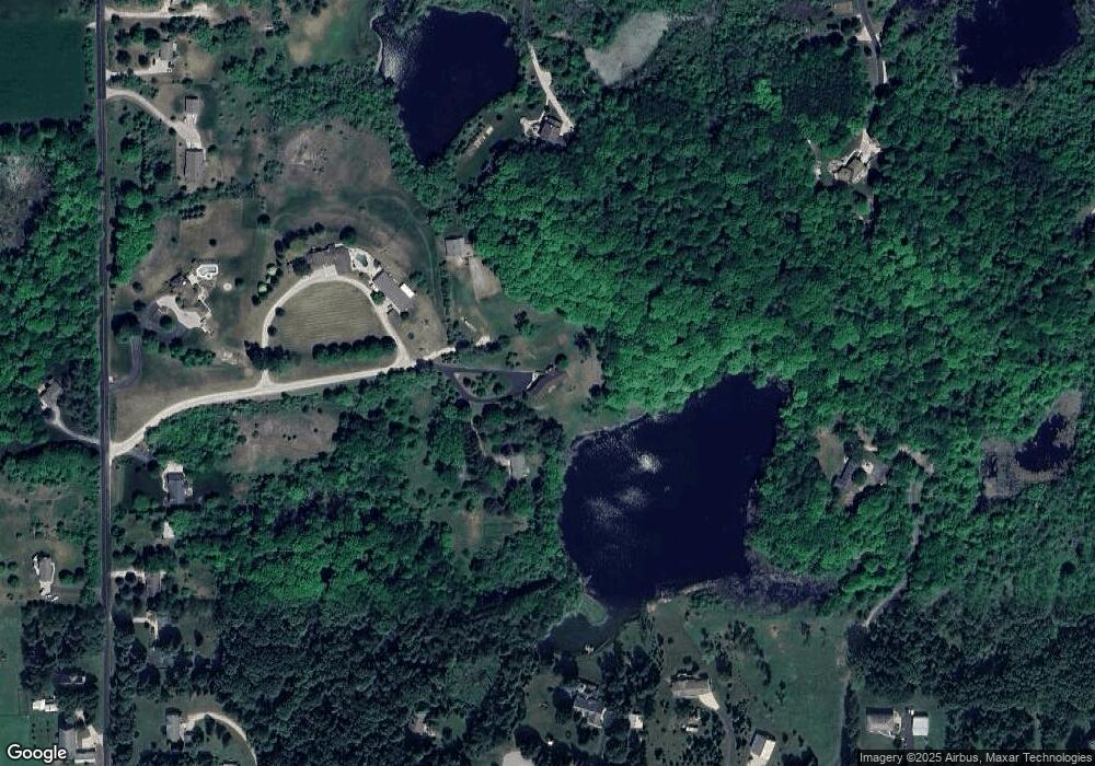 7006 Kettle View Dr S, West Bend, WI 53090 - photo 1