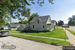 501 1st Ave E, Cascade, IA 52033