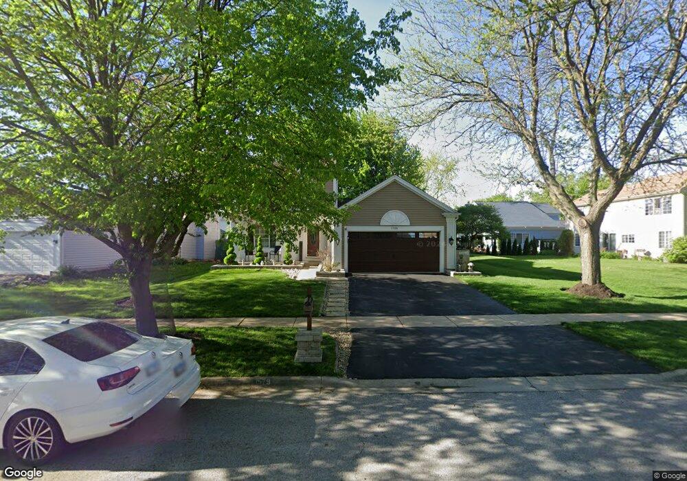 1579 Burr Oak Cir, Aurora, IL 60506 - photo 1