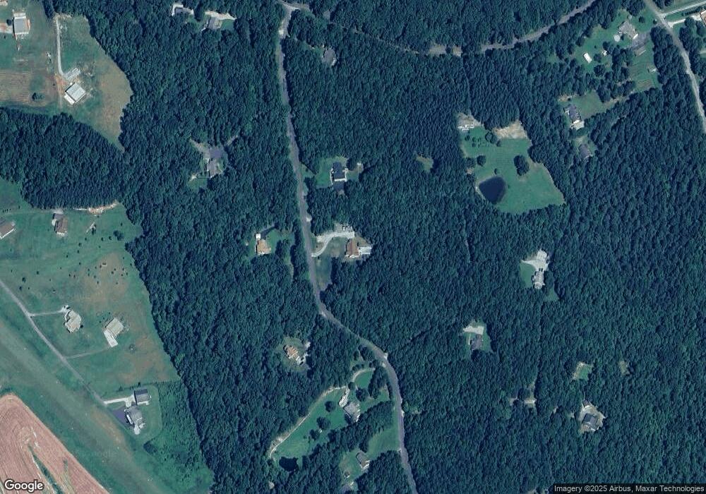 7861 Stonewall Dr, Amelia Court House, VA 23002 - photo 1