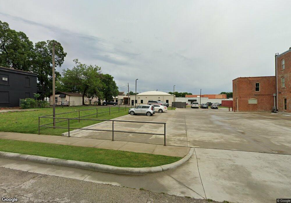 27 2nd Ave NE, Ardmore, OK 73401 - photo 1