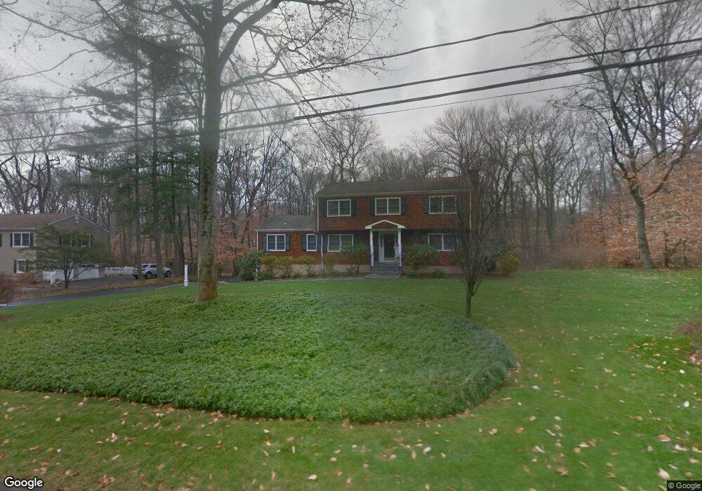 99 Betsys Ln, New Canaan, CT 06840 - photo 1