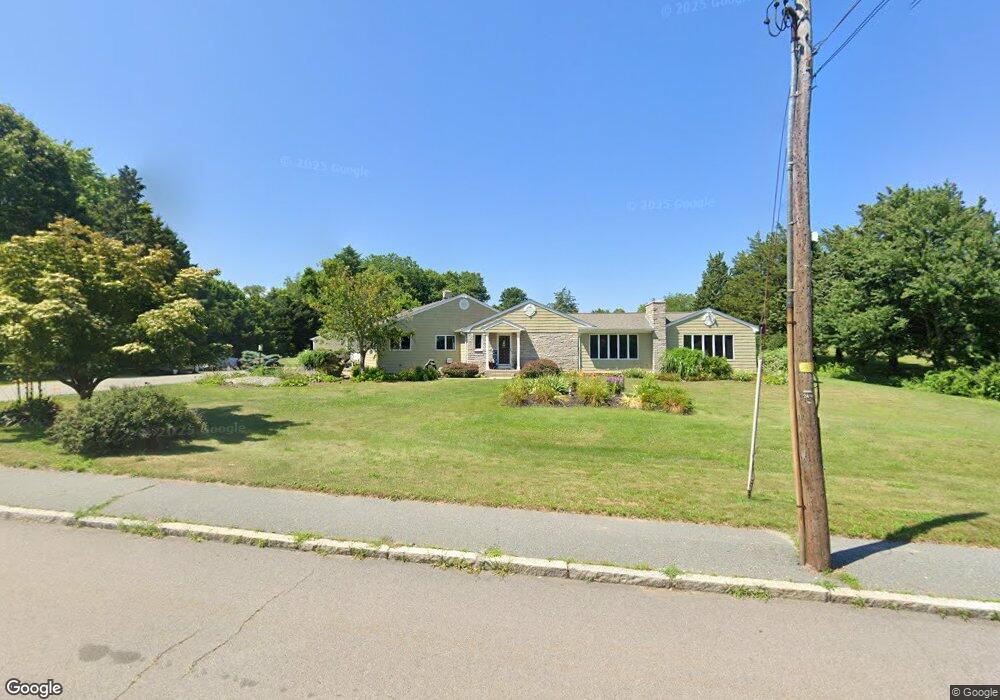 711 Wilbur Ave, Swansea, MA 02777 - photo 1