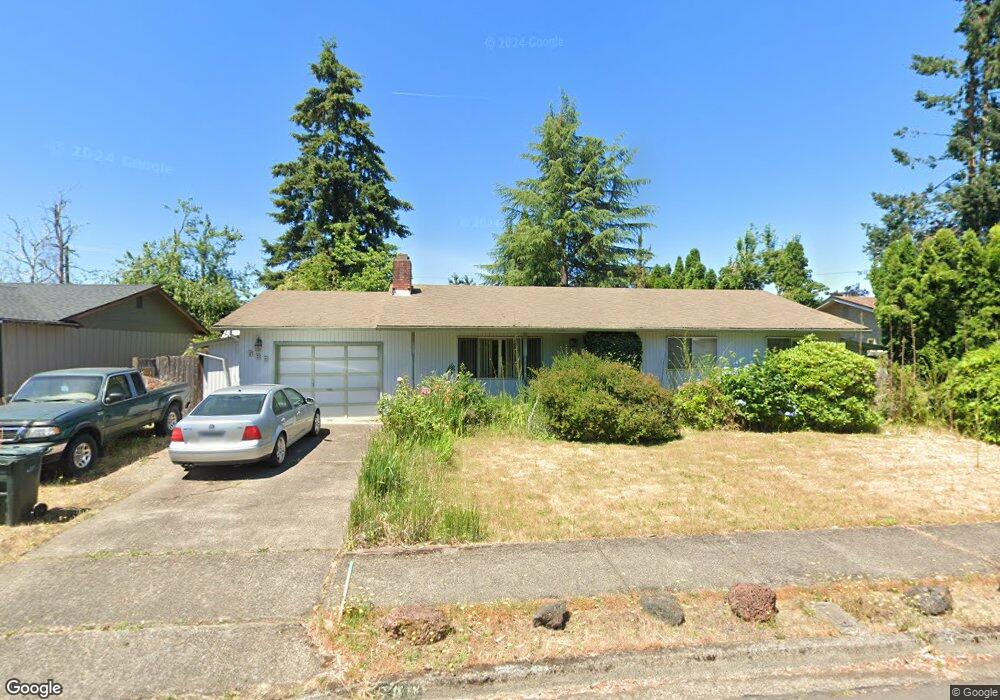 688 Laksonen Loop, Springfield, OR 97478 - photo 1