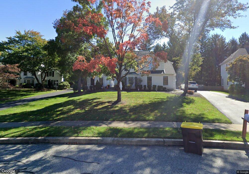 711 Outpost Cir, Wayne, PA 19087 - photo 1