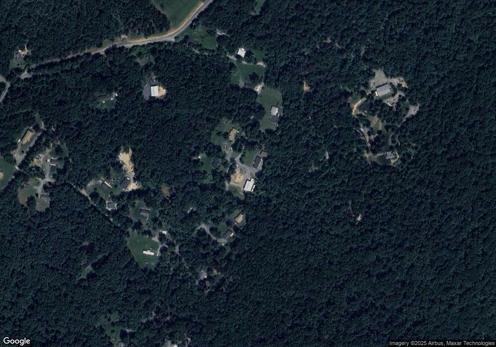 207 Herman Lewis Ln, Winchester, VA 22603 - photo 1