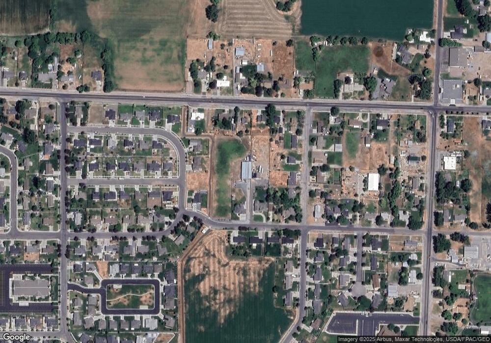 566 W 200 N, Hyrum, UT 84319 - photo 1