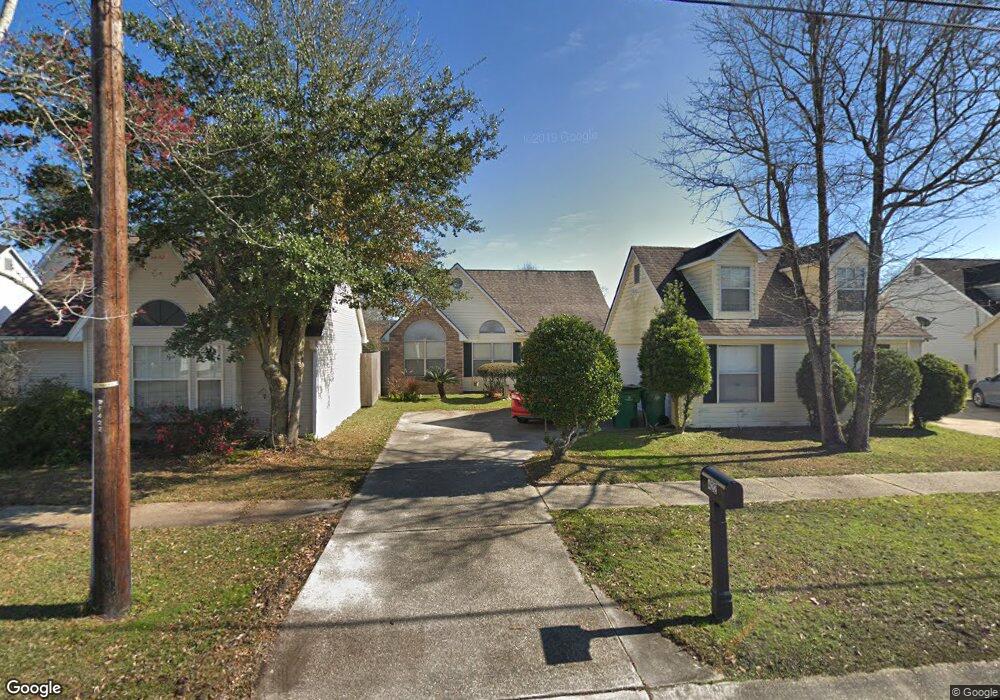 422 W Suncrest Loop, Slidell, LA 70458 - photo 1