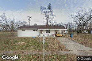 302 W Beech St, Bertrand, MO 63823