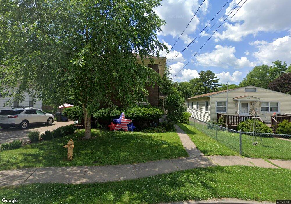 2040 Pershing Ave, Davenport, IA 52803 - photo 1